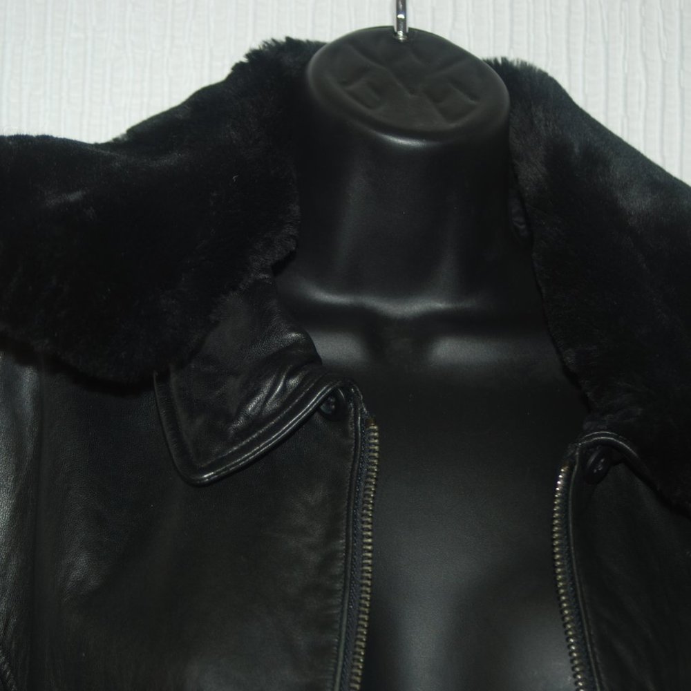 Valerie Stevens Petites Genuine Lamb Leather w/Fur Collar Jacket - Picture 6 of 7
